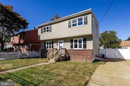 38 Warren Ave Bellmawr, NJ 08031