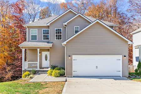332 Chalet Cir Clarksville, TN 37040
