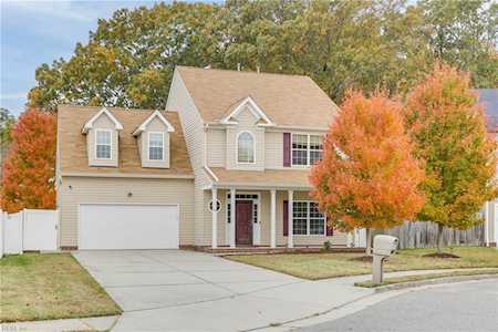 73 Manilla Ln Hampton, VA 23669