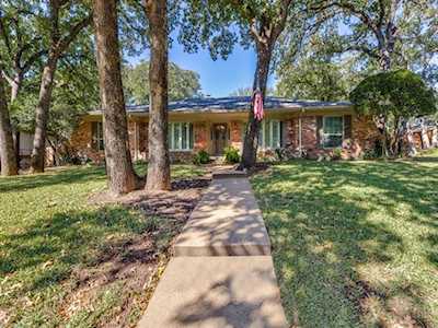 3007 Cambridge Drive Arlington, TX 76013