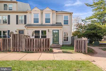7513 Belle Grae Dr Manassas, VA 20109