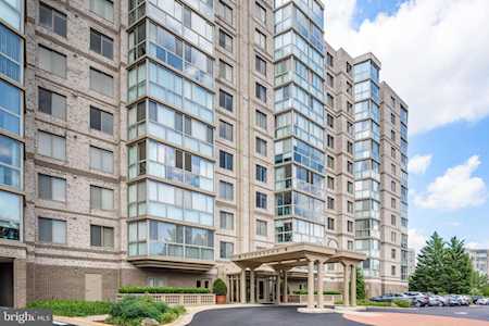 19385 Cypress Ridge Terrace #212 Leesburg, VA 20176