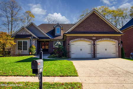 4914 Bridle Bend Way Louisville, KY 40299