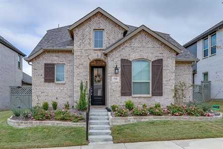 2308 Stella Lane Northlake, TX 76247