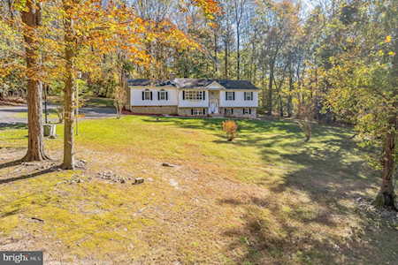 3745 Hunting Creek Rd Huntingtown, MD 20639