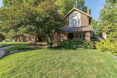 1932 Chatburn Court Fort Worth, TX 76110