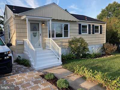6001 Pontiac St Berwyn Heights, MD 20740