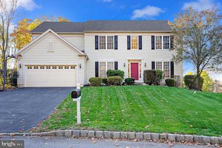 213 Bayberry Dr Chester Springs, PA 19425