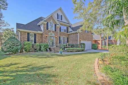 8867 E Fairway Woods Cir North Charleston, SC 29420