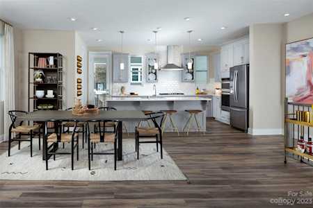 2326 Aria Park Dr Charlotte, NC 28262