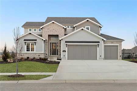 16701 Rosehill St Overland Park, KS 66221