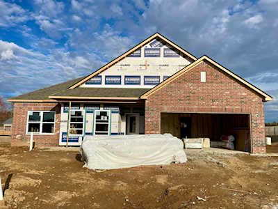 190 Misty Birch Ln Oakland, TN 38060