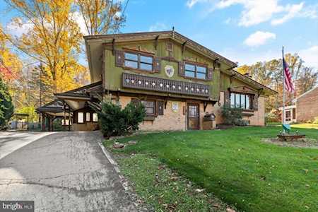 615 N Maple St Ephrata, PA 17522