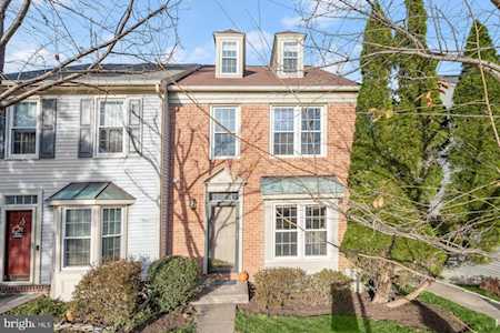 4731 Rams Horn Row Ellicott City, MD 21042