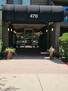 470 Raintree Ct #470-1R Glen Ellyn, IL 60137
