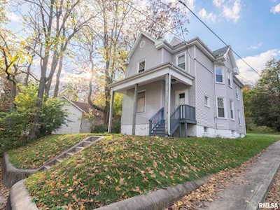 1123 NE Rock Island Ave Peoria, IL 61603
