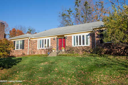 3705 Quail Hollow Ct Louisville, KY 40241