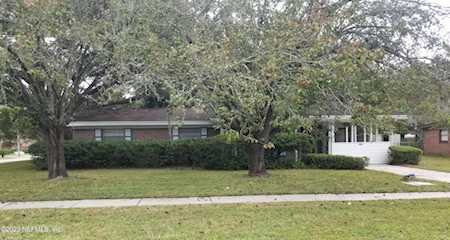 3211 Victoria Park RD Jacksonville, FL 32216