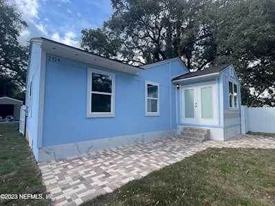2124 Westcott ST Jacksonville, FL 32206