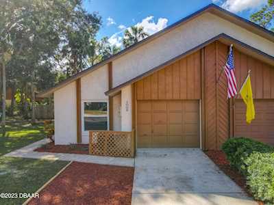 1009 Fox Trace Court Port Orange, FL 32127