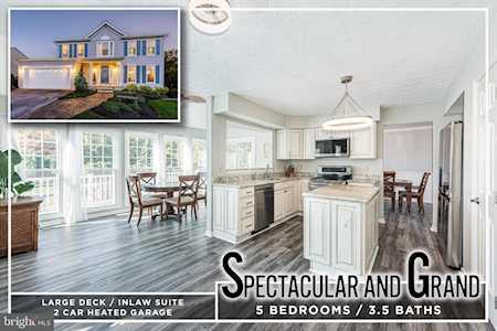 8 Robin Lynne Ct Perry Hall, MD 21128