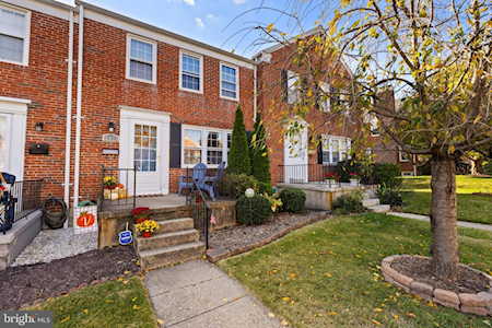 1573 Cottage Ln Towson, MD 21286