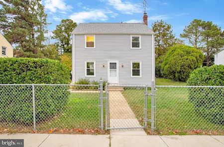 21732 N Essex Dr Lexington Park, MD 20653