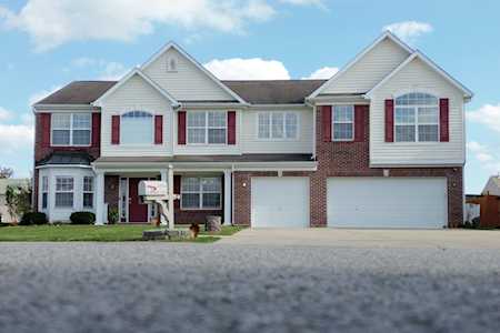 3655 Pickwick Circle Plainfield, IN 46168