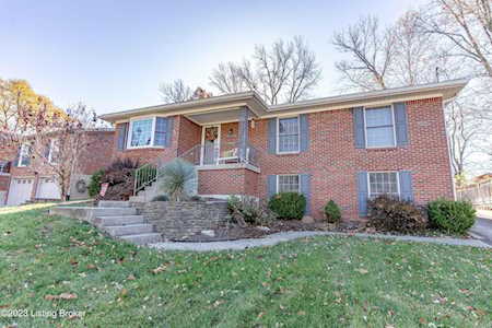 10511 Sunlight Ln Louisville, KY 40272