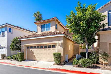 1821 Cayman Way Vista, CA 92081