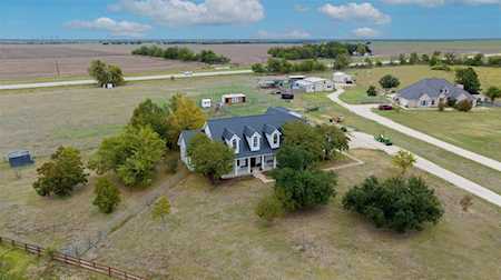 139 Cotton Rows LN Taylor, TX 76574