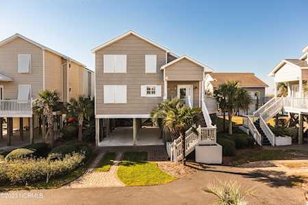 3 Seagull Ct SW Ocean Isle Beach, NC 28469