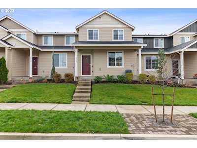 2240 SE 16th ST Gresham, OR 97080