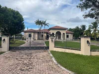 20875 SW 236th St Homestead, FL 33031