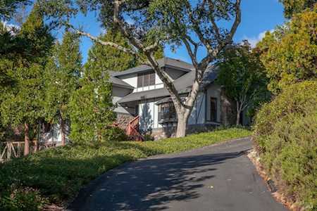 3821 Moss Hollow Court Santa Rosa, CA 95404