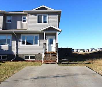 12654 103B St Grande Prairie, AB T8V 2W4