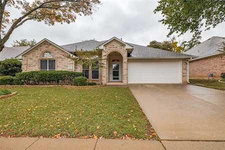 6326 Cobblestone Lane Arlington, TX 76001