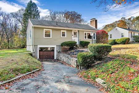 85 Oak Hill Road Southborough, MA 01772