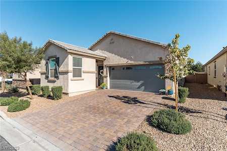 8640 Vondel Park St Las Vegas, NV 89148