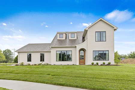 2201 N FEDERAL DR Columbia, MO 65202