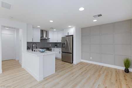 971 Grand Cerritos Ave Las Vegas, NV 89183