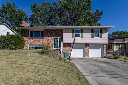 2104 SUNFLOWER Columbia, MO 65202