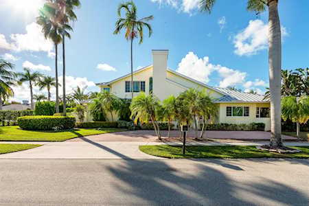 7751 NE Palm Way Boca Raton, FL 33487