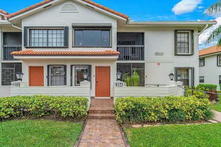 9700 Pavarotti Terrace #204 Boynton Beach, FL 33437