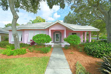 820 Riviere Rd Palm Harbor, FL 34683