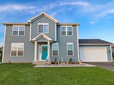 2307 Tyler Trl Mchenry, IL 60051