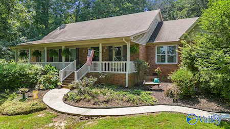 114 Ramblewood Private Drive Hartselle, AL 35640