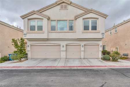 8697 Roping Rodeo Ave #102 Las Vegas, NV 89178