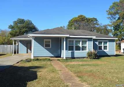 1209 SE 16th Avenue Decatur, AL 35601