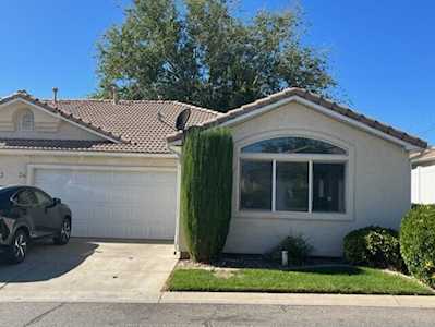 2056 E Middleton DR #34 St George, UT 84770